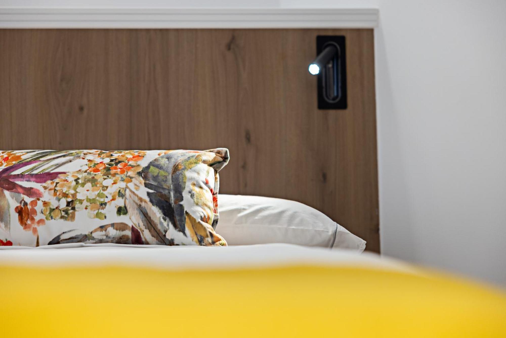Hostal Paris Valladolid Ngoại thất bức ảnh