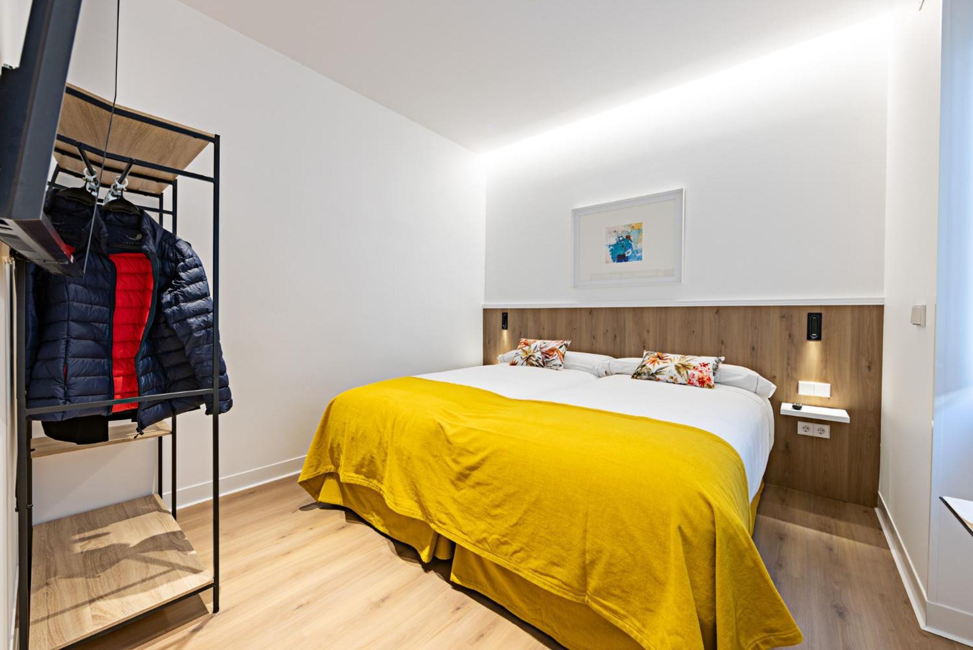 Hostal Paris Valladolid Ngoại thất bức ảnh