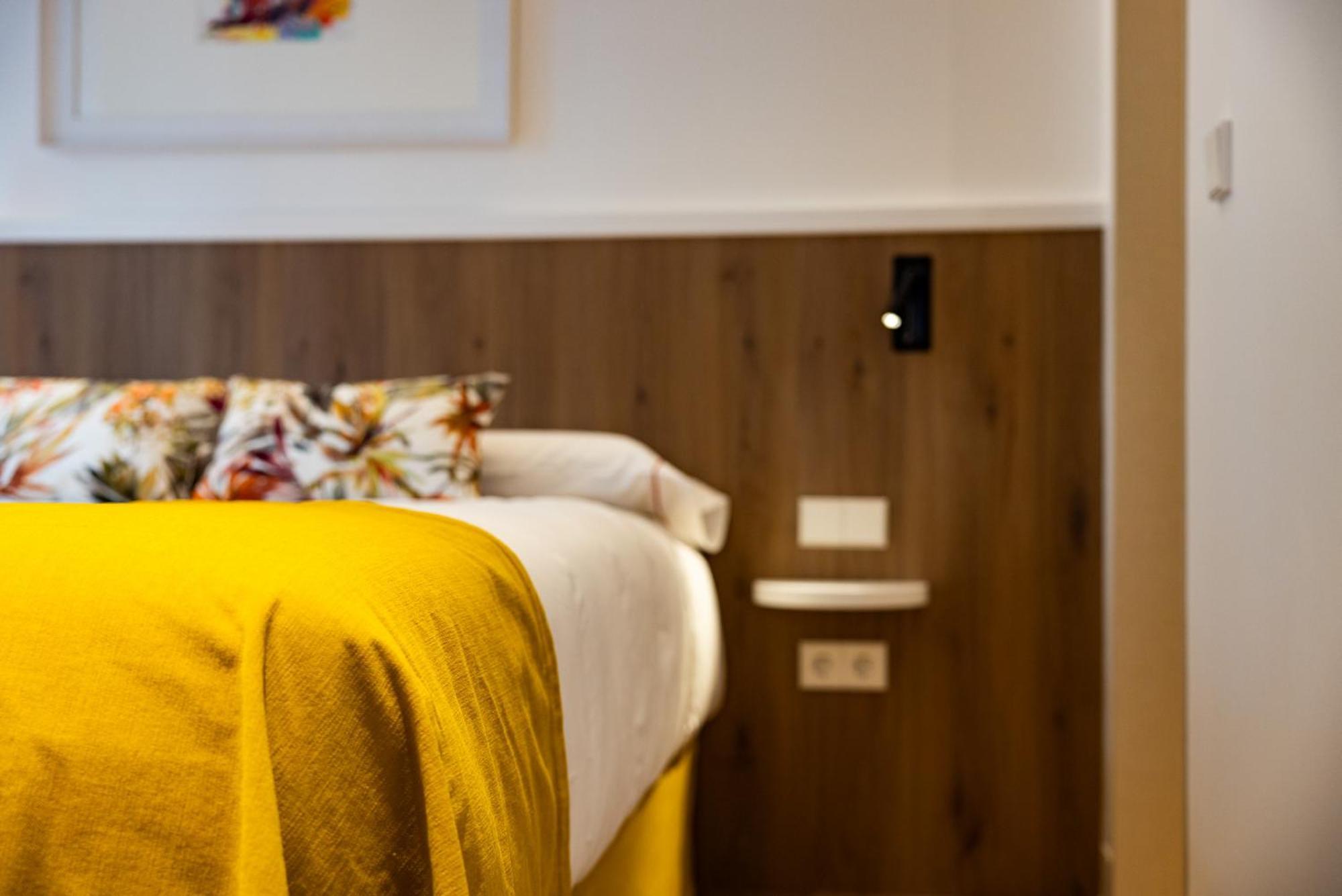 Hostal Paris Valladolid Ngoại thất bức ảnh