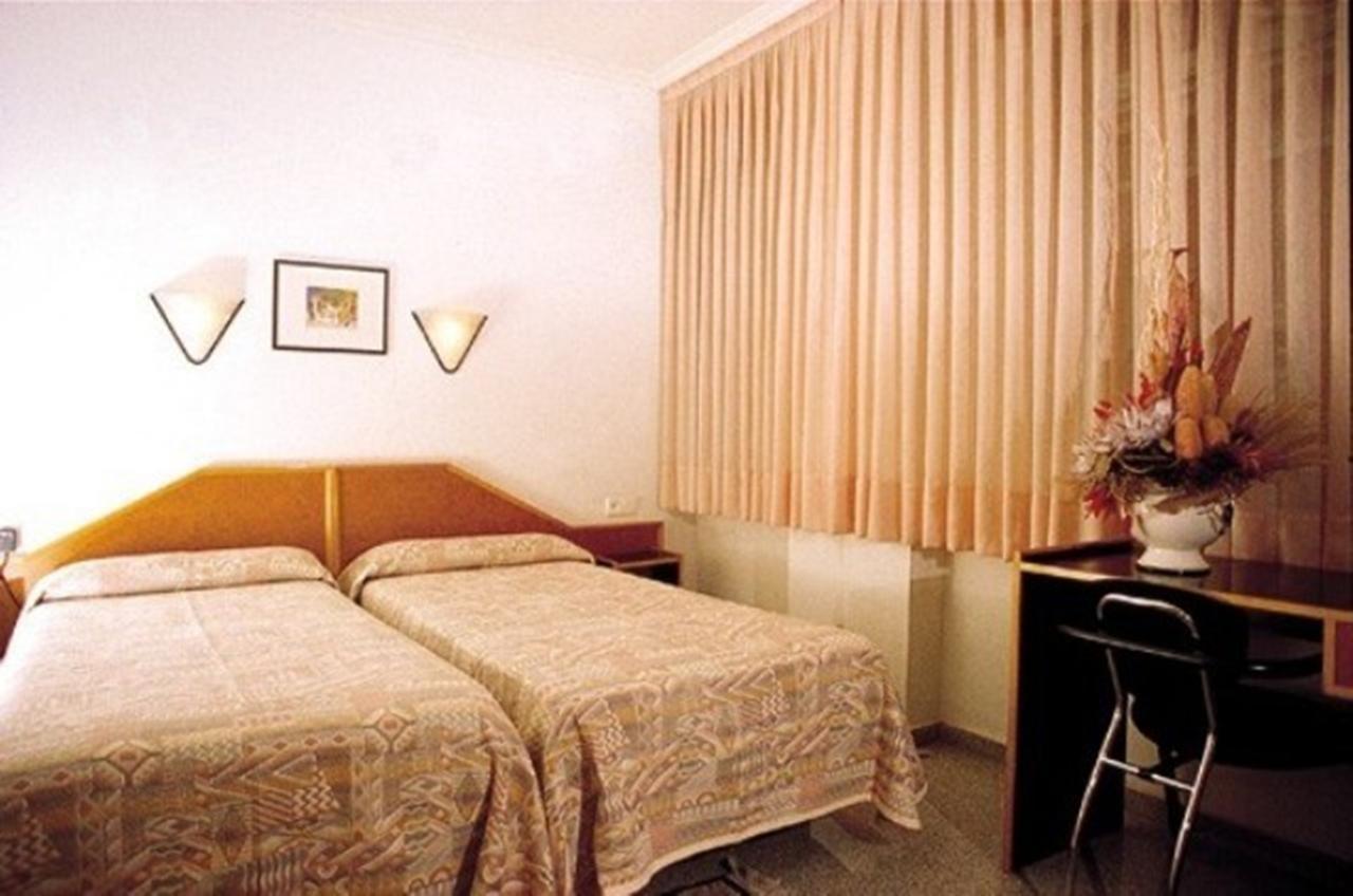 Hostal Paris Valladolid Ngoại thất bức ảnh