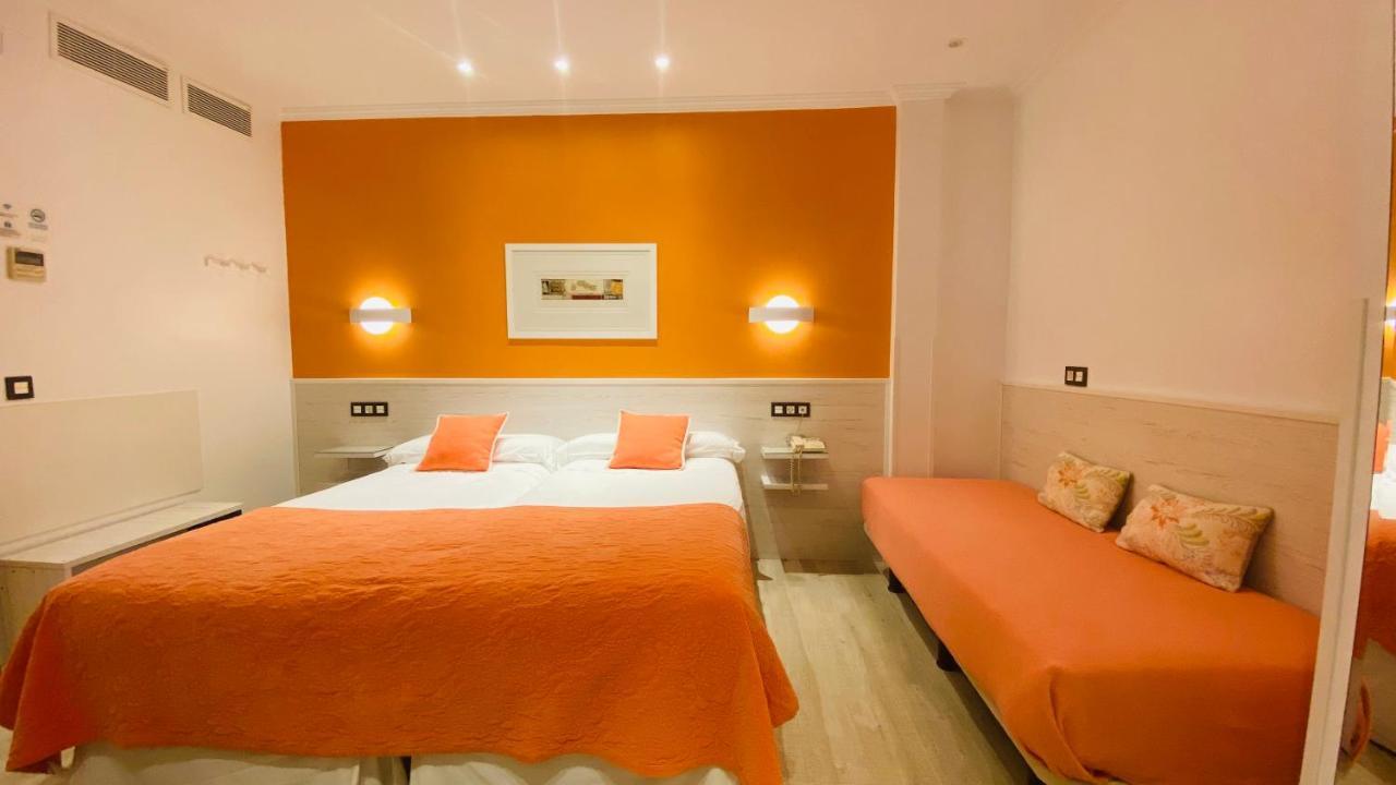 Hostal Paris Valladolid Ngoại thất bức ảnh