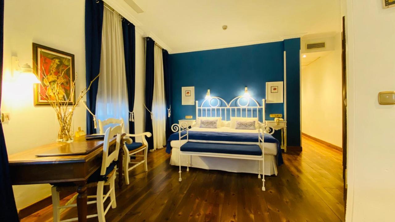 Hostal Paris Valladolid Ngoại thất bức ảnh