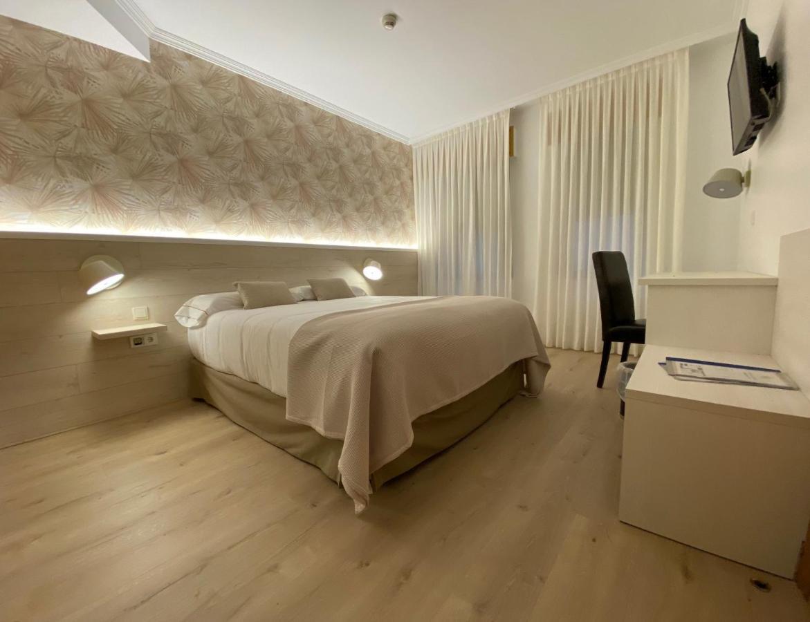 Hostal Paris Valladolid Ngoại thất bức ảnh